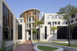 budipradono architects